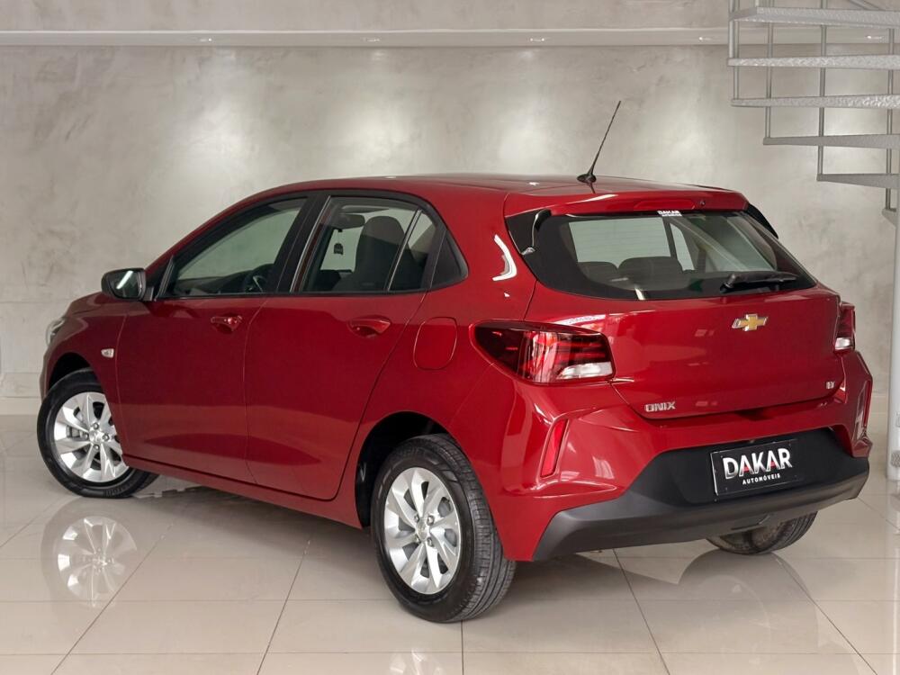 Chevrolet Onix Hatch