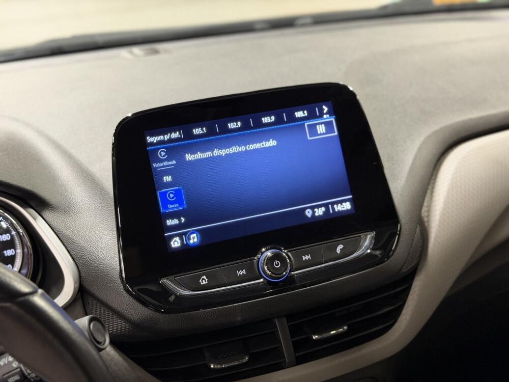 Chevrolet Onix Hatch