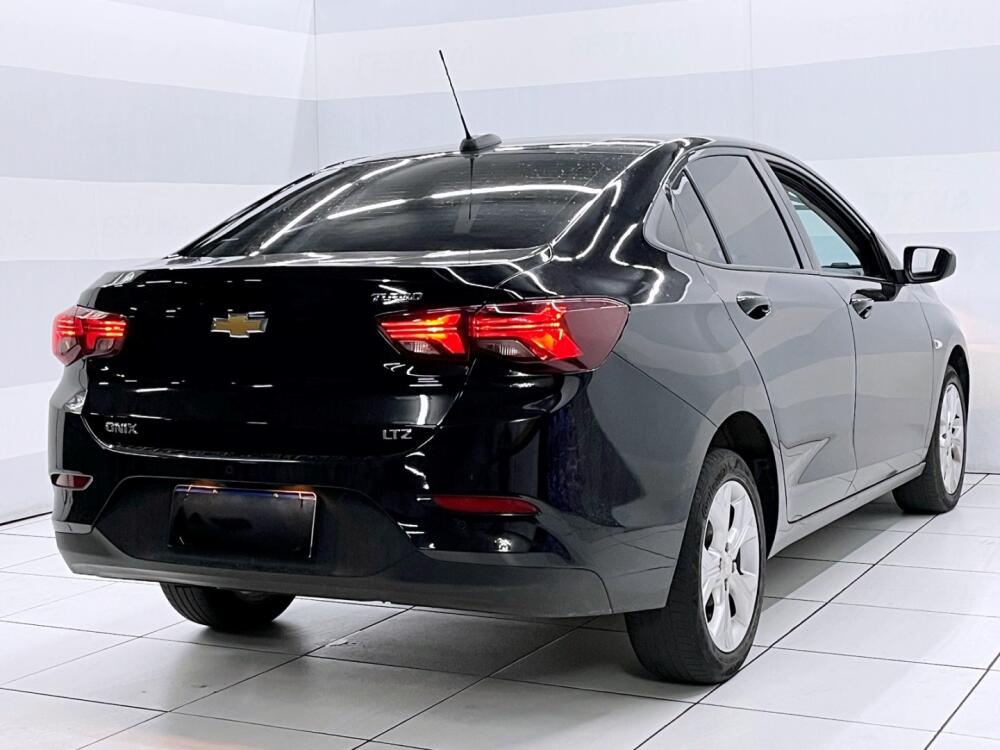 Chevrolet Onix Hatch