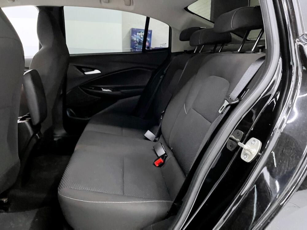 Chevrolet Onix Hatch