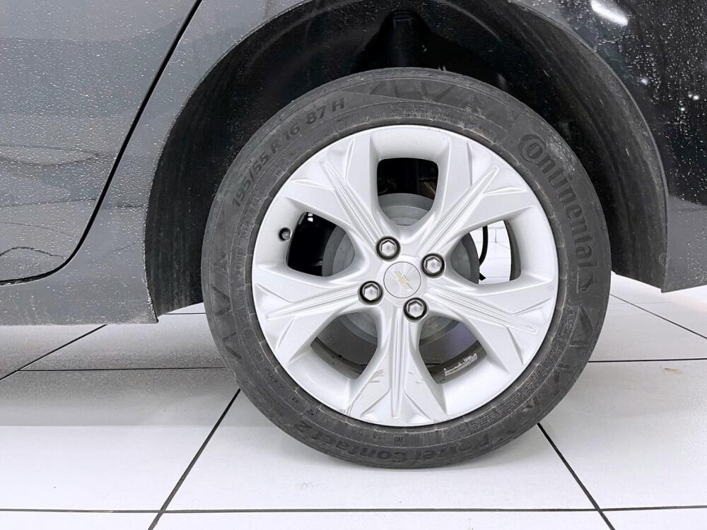 Chevrolet Onix Hatch