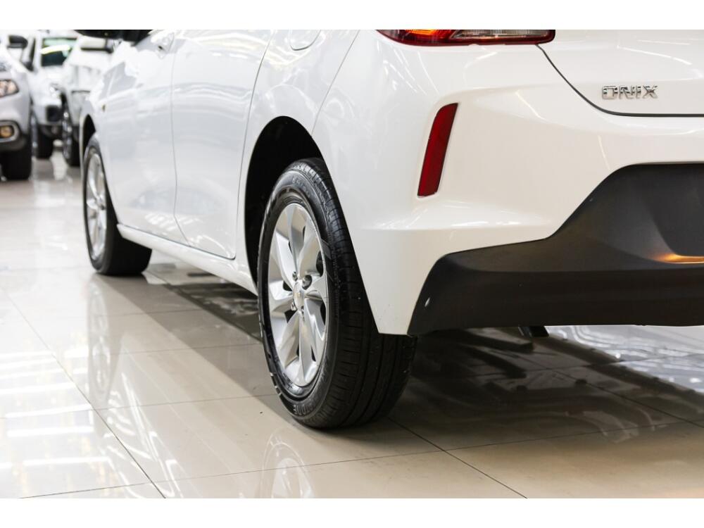 Chevrolet Onix Hatch