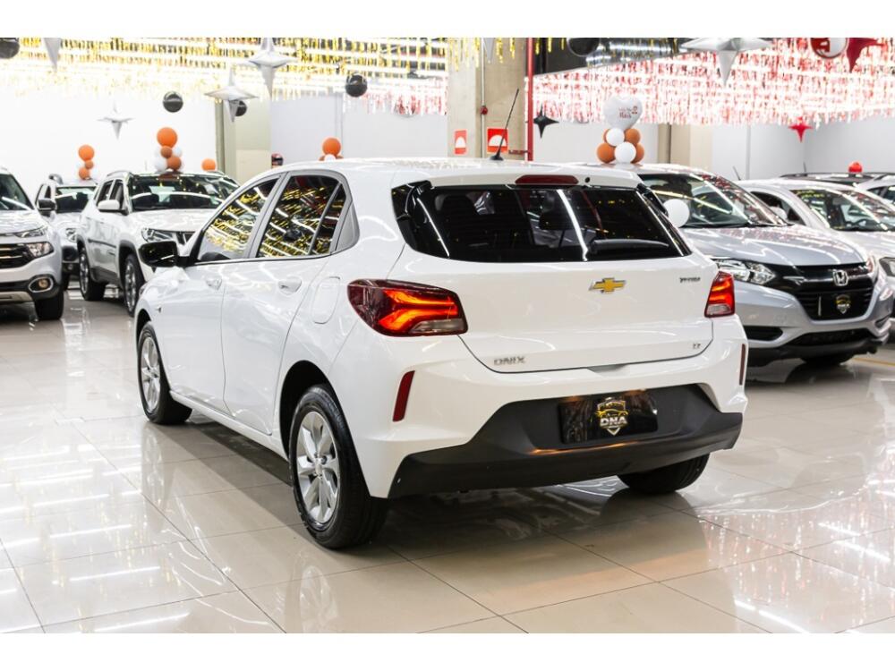 Chevrolet Onix Hatch