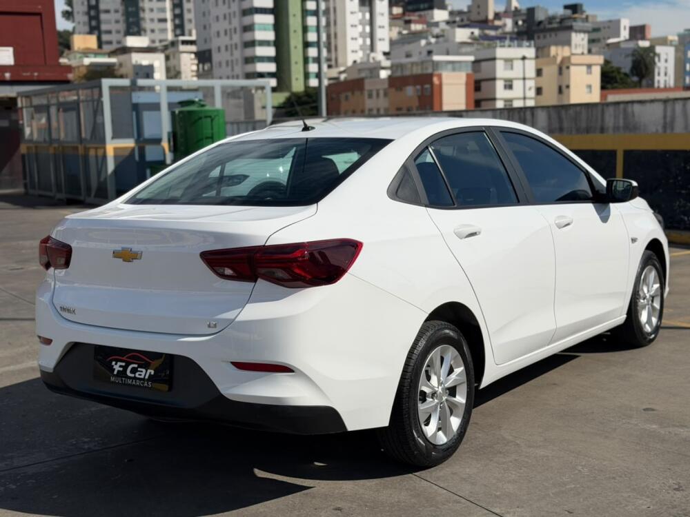 Chevrolet Onix Hatch