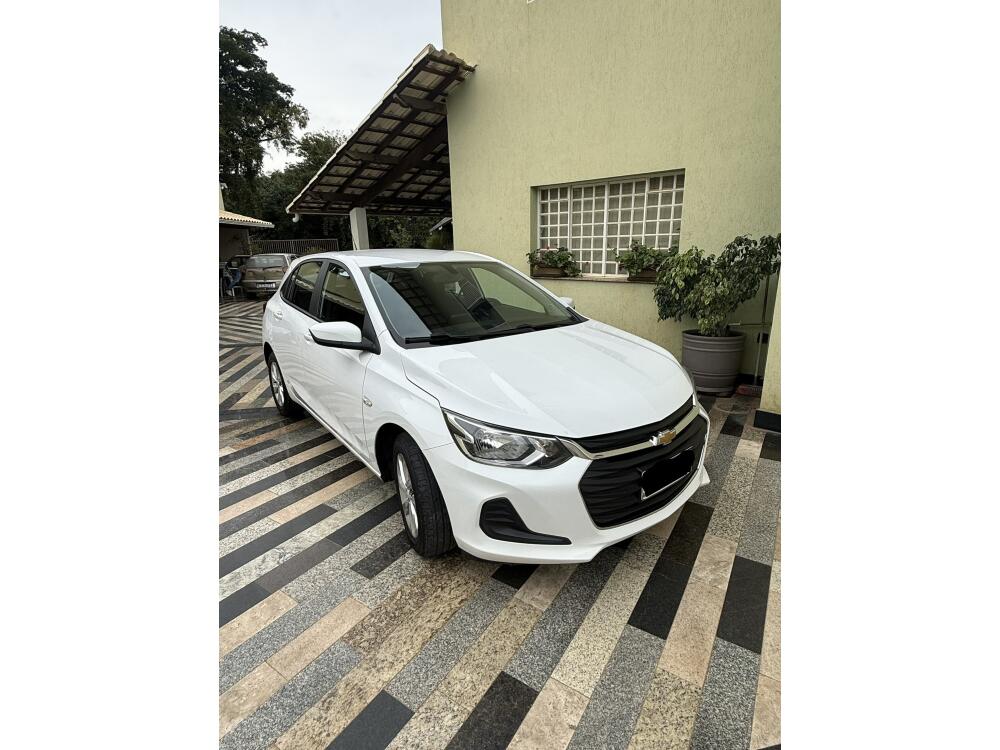 Chevrolet Onix Hatch