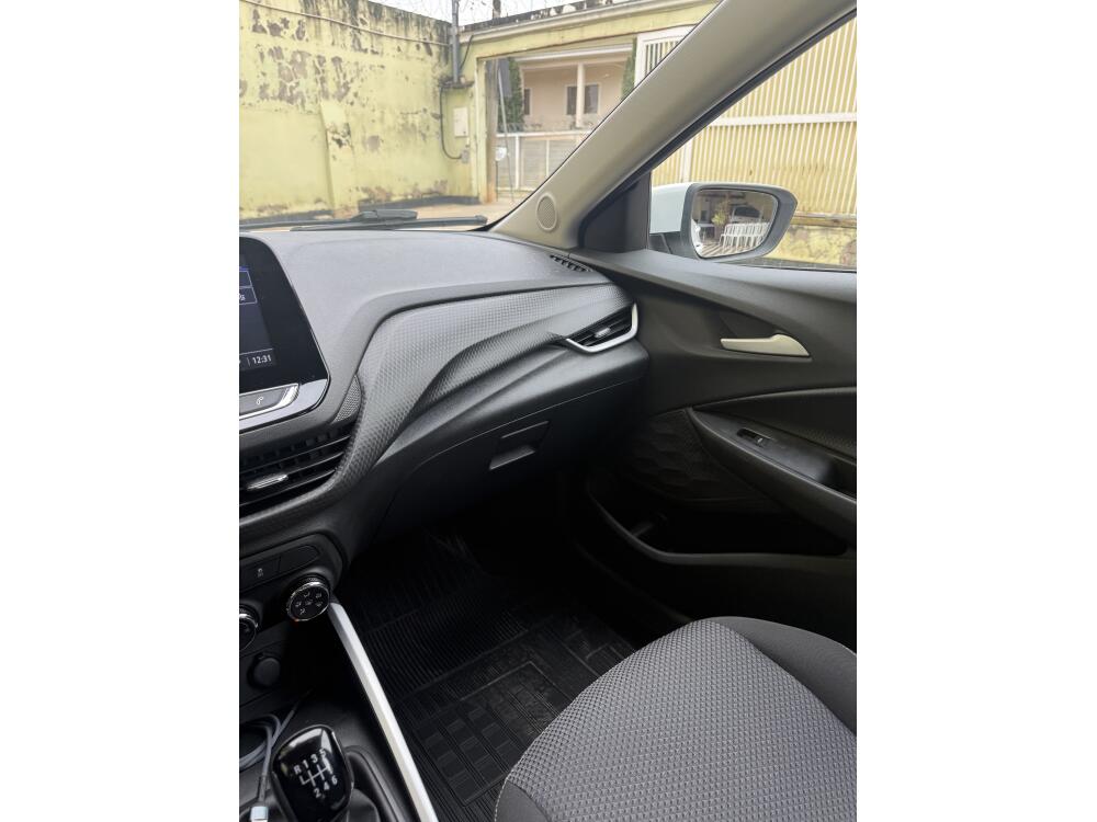 Chevrolet Onix Hatch