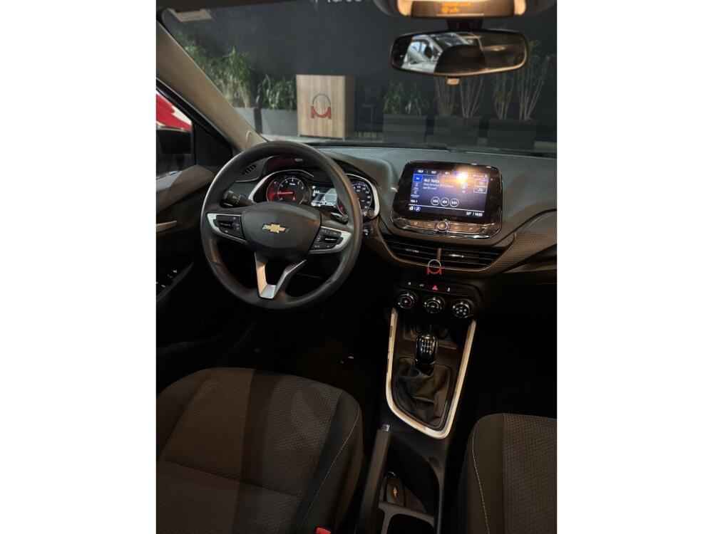 Chevrolet Onix Hatch