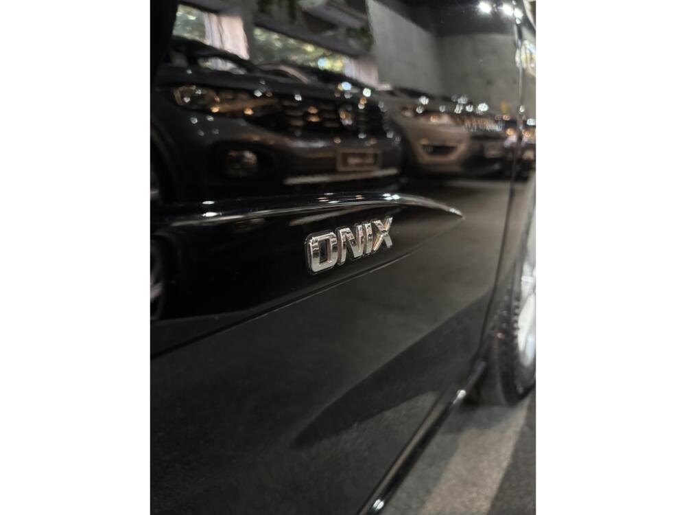 Chevrolet Onix Hatch