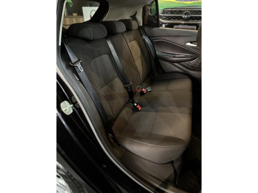 Chevrolet Onix Hatch