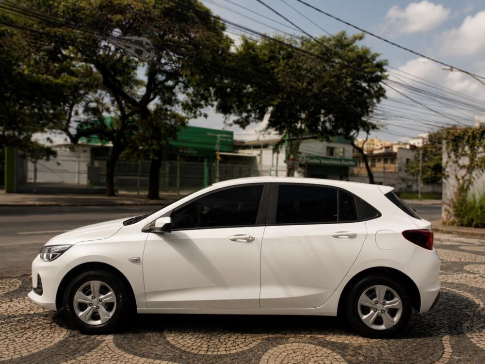Chevrolet Onix Hatch