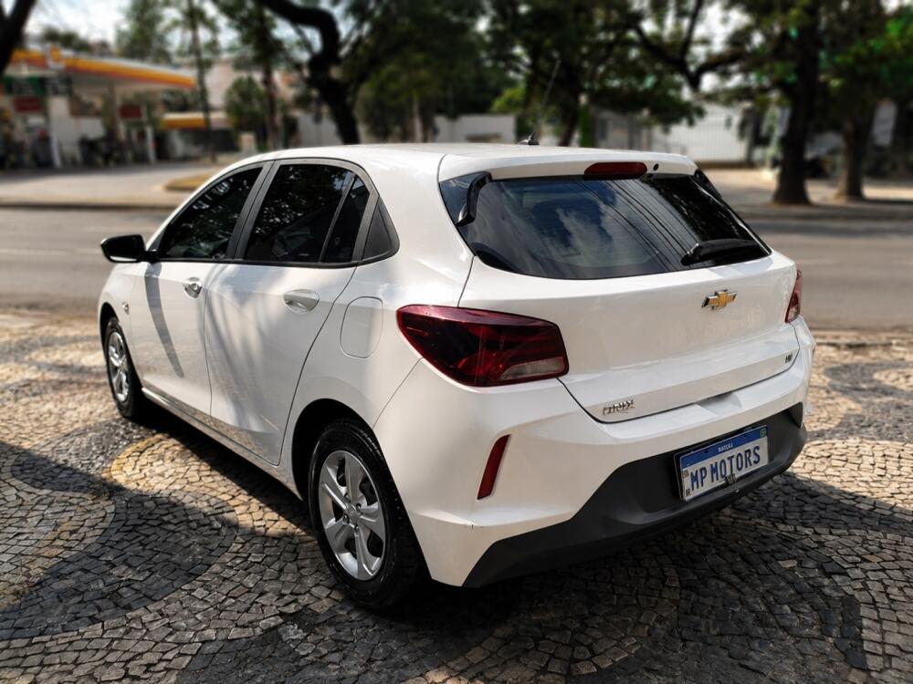 Chevrolet Onix Hatch