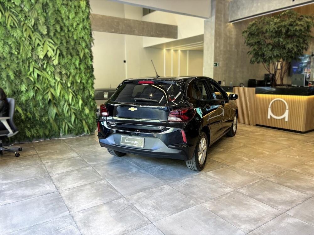 Chevrolet Onix Hatch