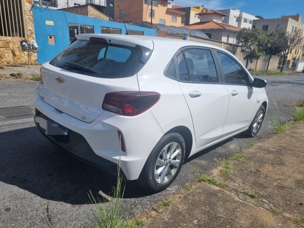 Chevrolet Onix Hatch