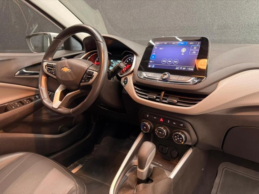 Chevrolet Onix Hatch