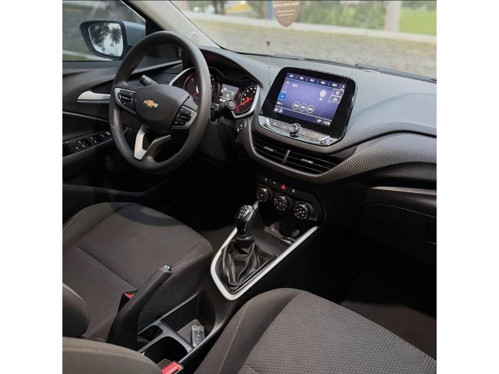 Chevrolet Onix Hatch