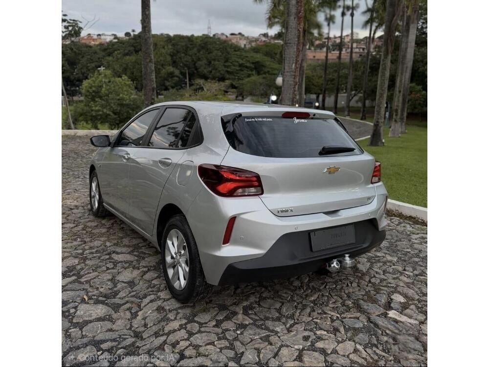 Chevrolet Onix Hatch