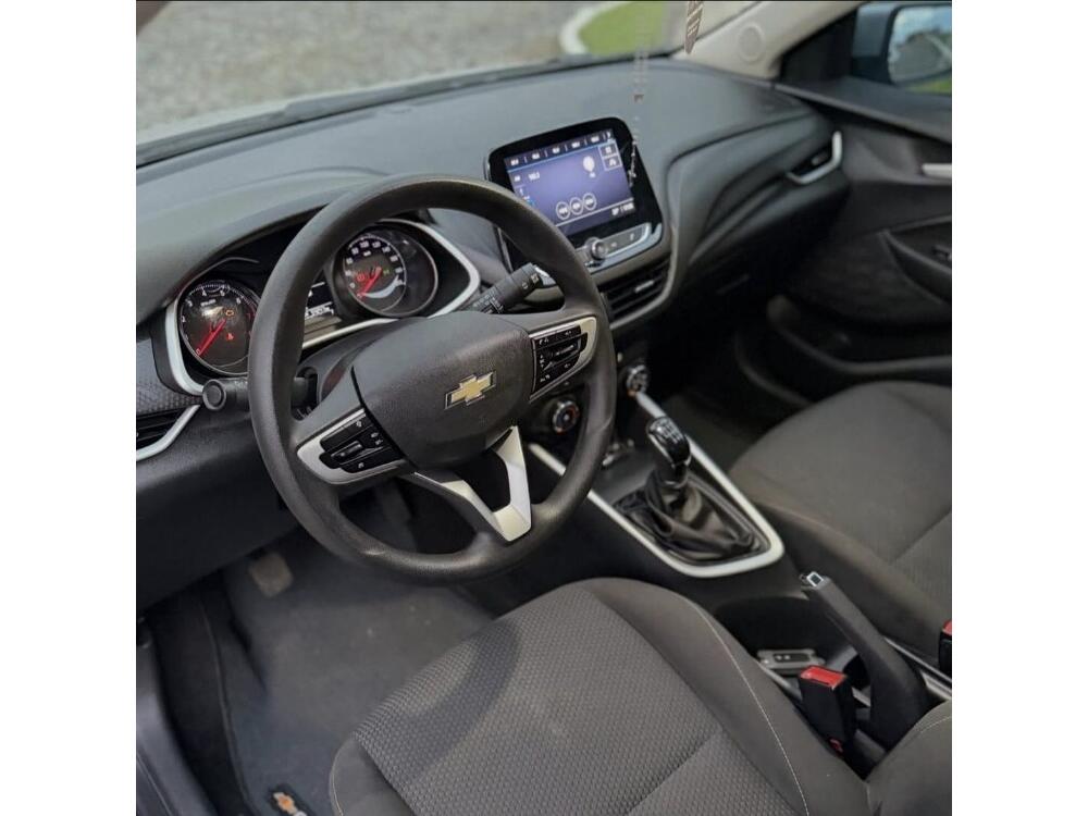Chevrolet Onix Hatch
