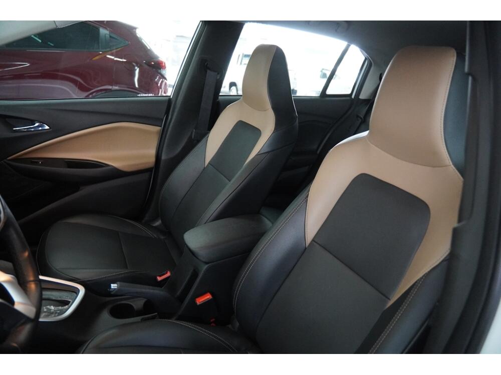 Chevrolet Onix Hatch