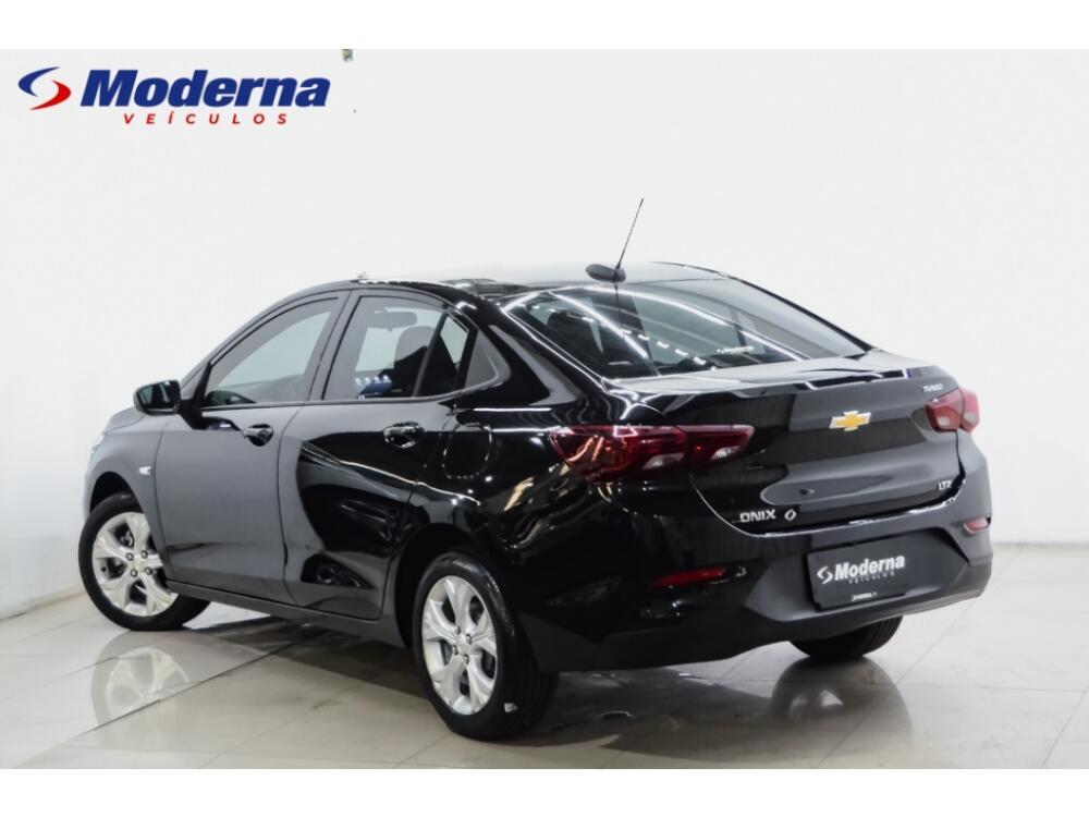 Chevrolet Onix Hatch