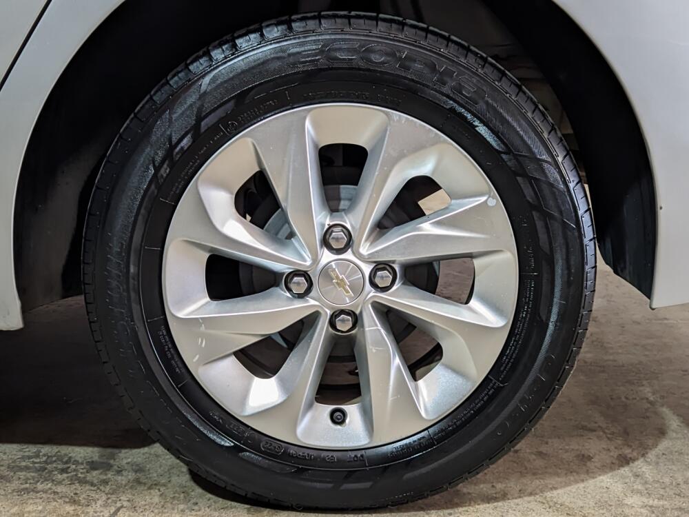 Chevrolet Onix Hatch