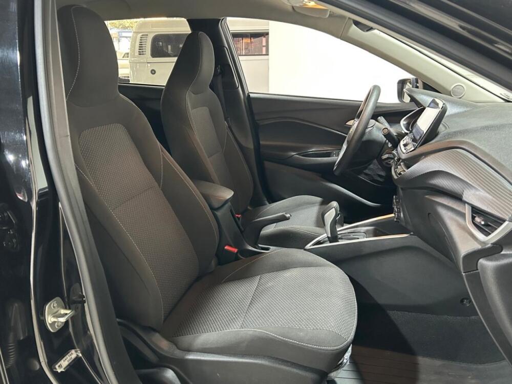 Chevrolet Onix Hatch