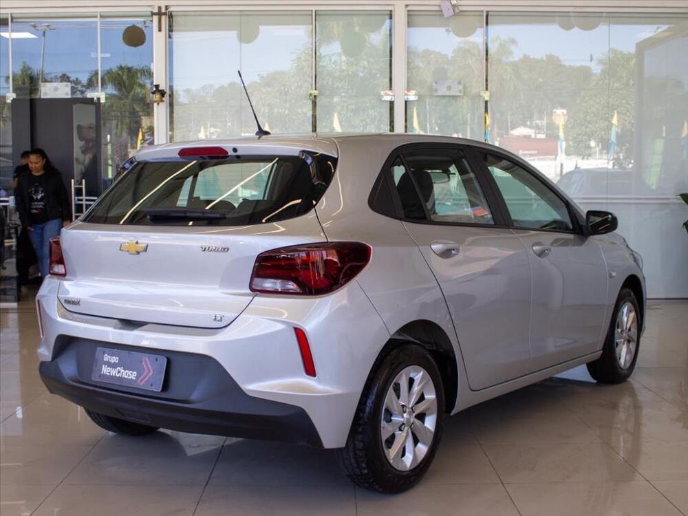 Chevrolet Onix Hatch