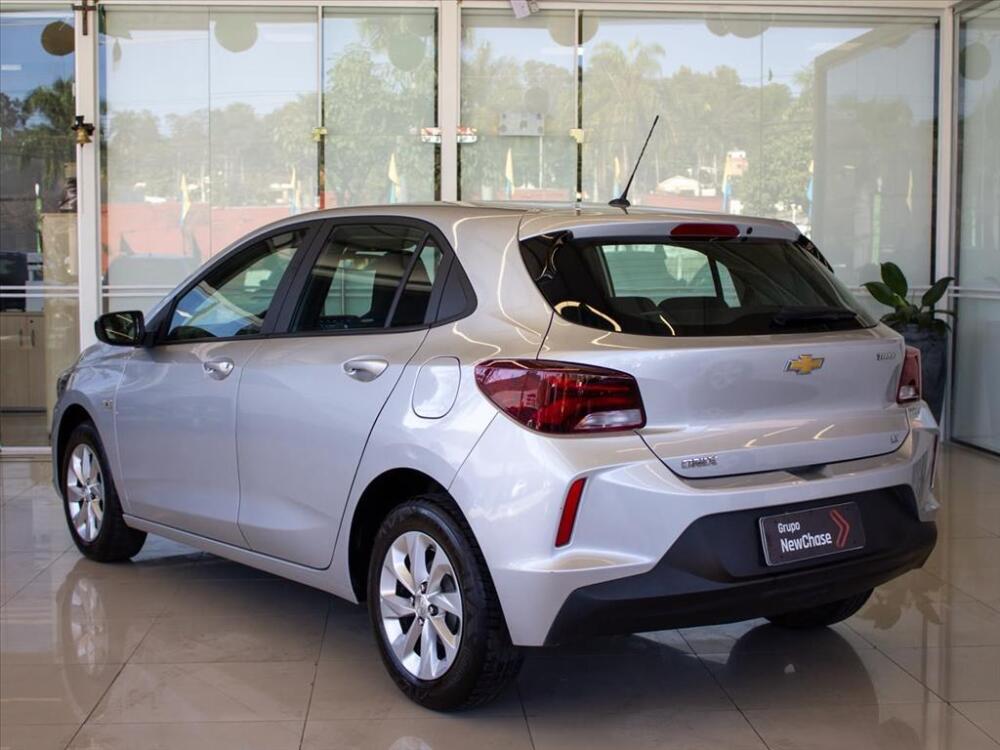 Chevrolet Onix Hatch
