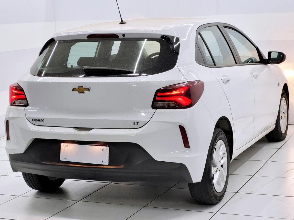 Chevrolet Onix Hatch