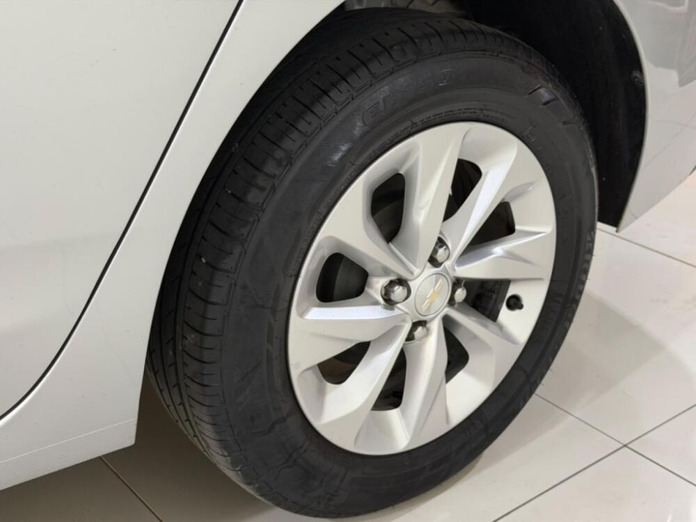 Chevrolet Onix Hatch