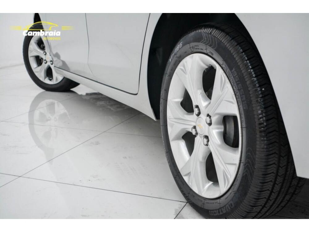 Chevrolet Onix Hatch