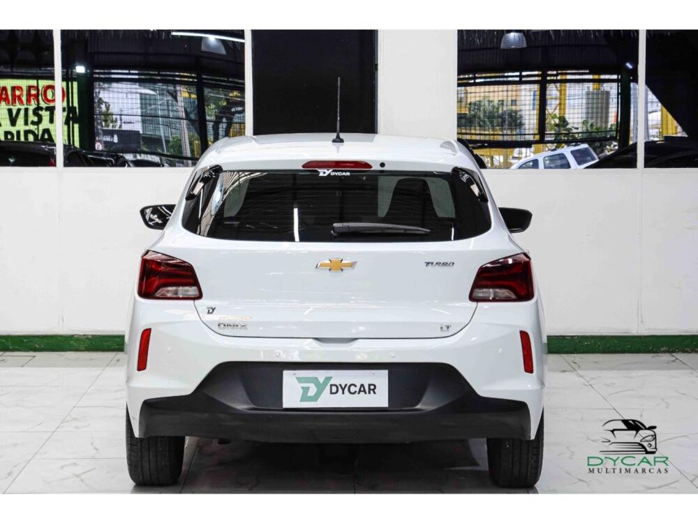 Chevrolet Onix Hatch