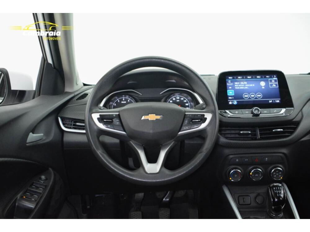 Chevrolet Onix Hatch