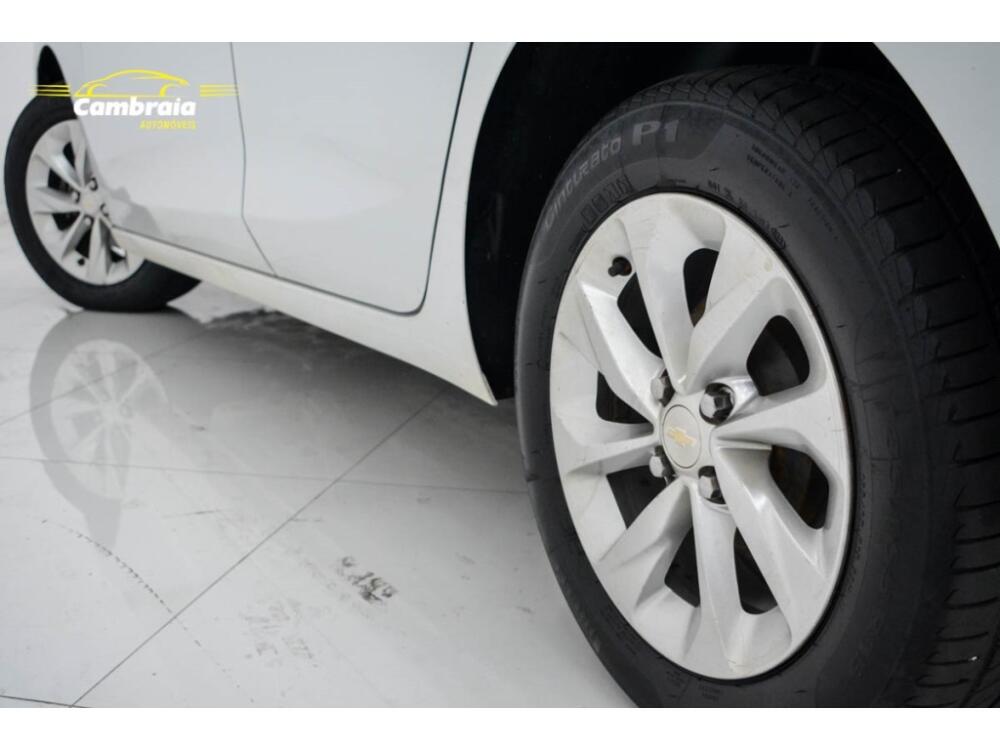 Chevrolet Onix Hatch