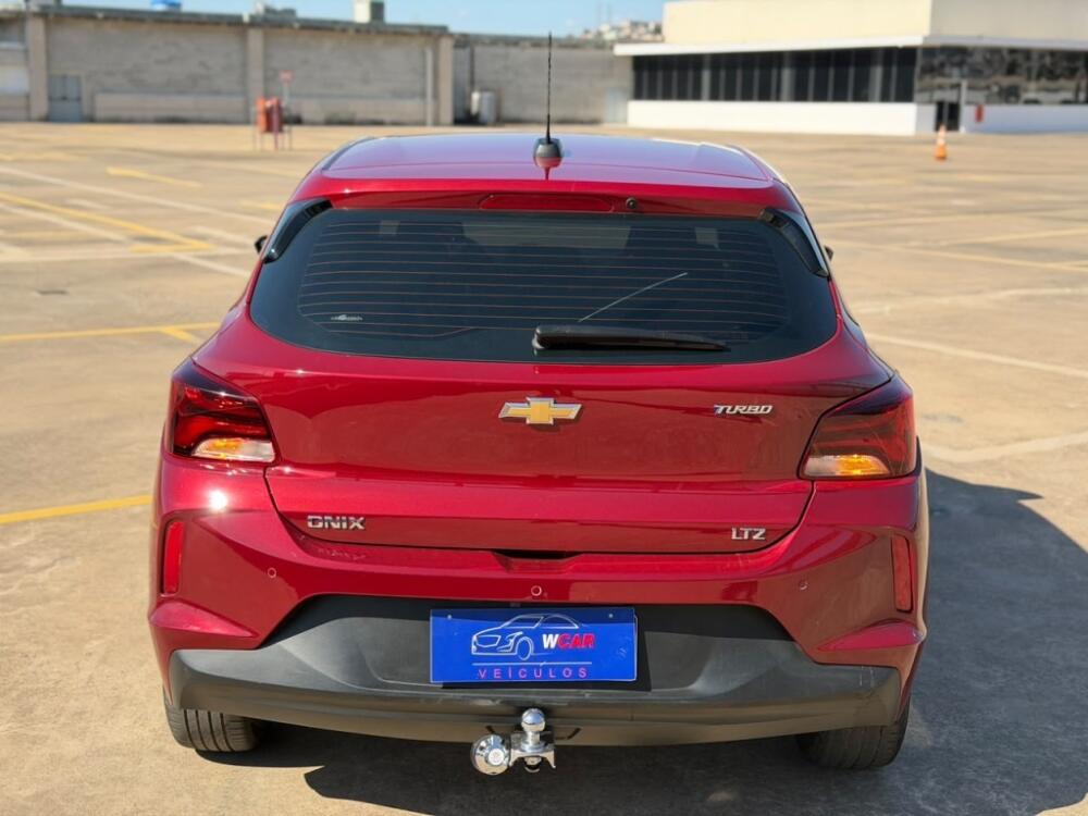 Chevrolet Onix Hatch