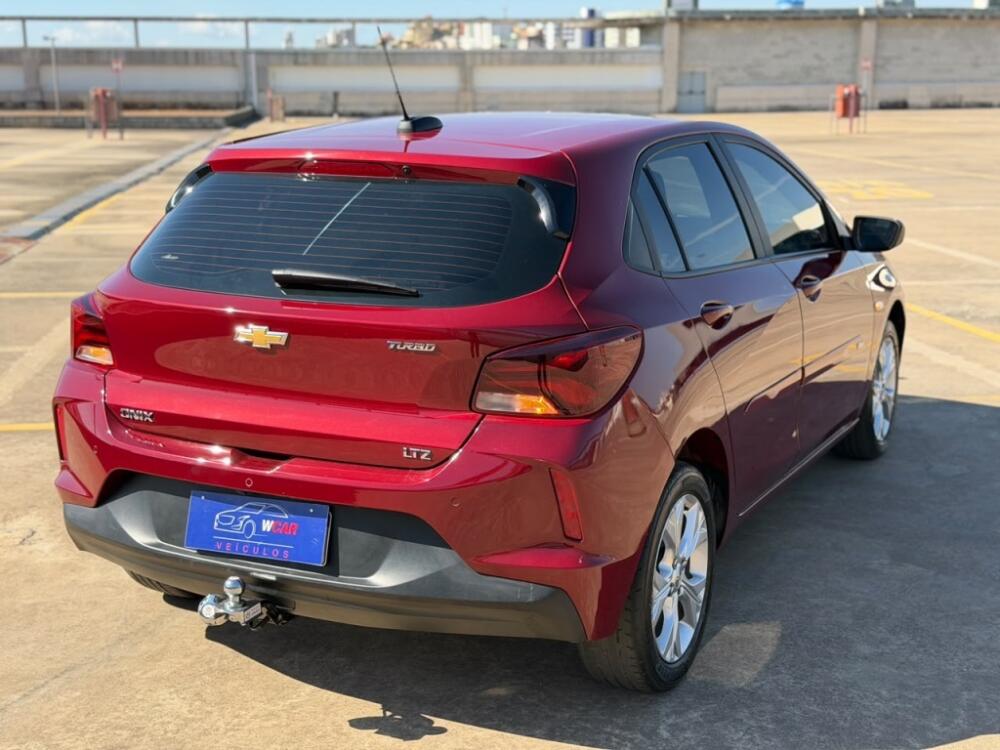 Chevrolet Onix Hatch