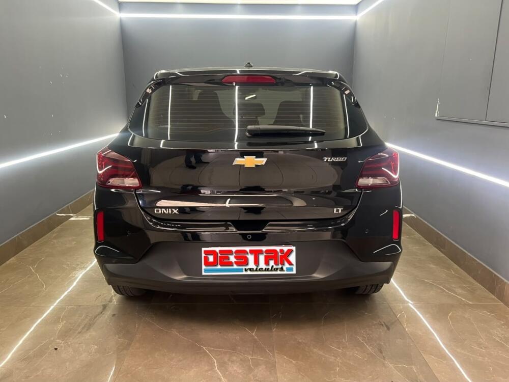 Chevrolet Onix Hatch