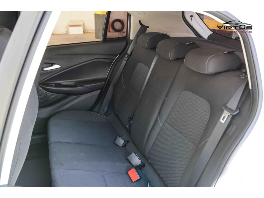 Chevrolet Onix Hatch
