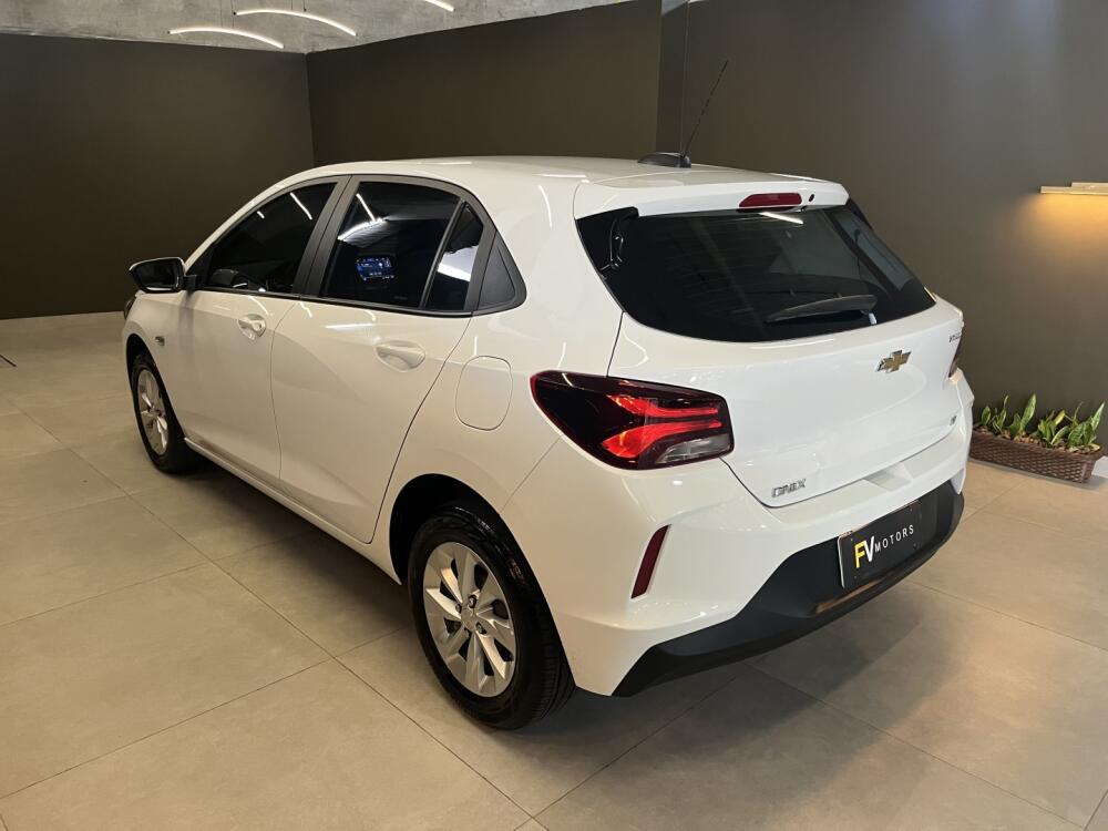 Chevrolet Onix Hatch