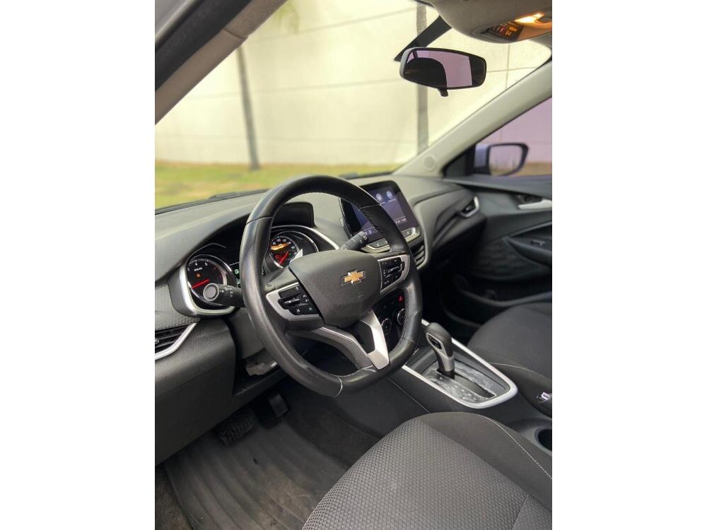 Chevrolet Onix Hatch