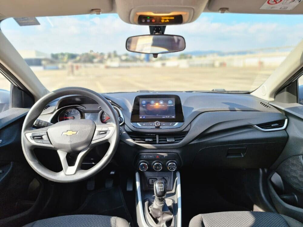 Chevrolet Onix Hatch