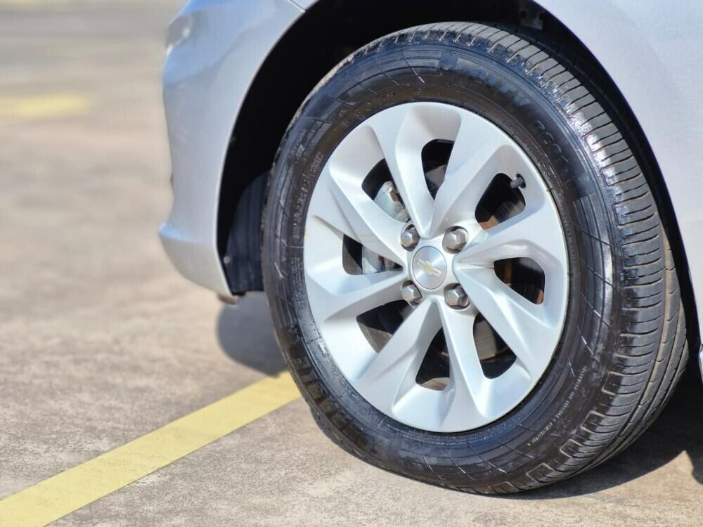 Chevrolet Onix Hatch