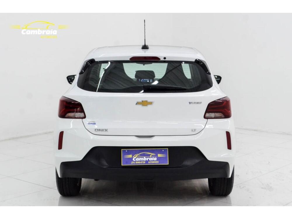 Chevrolet Onix Hatch