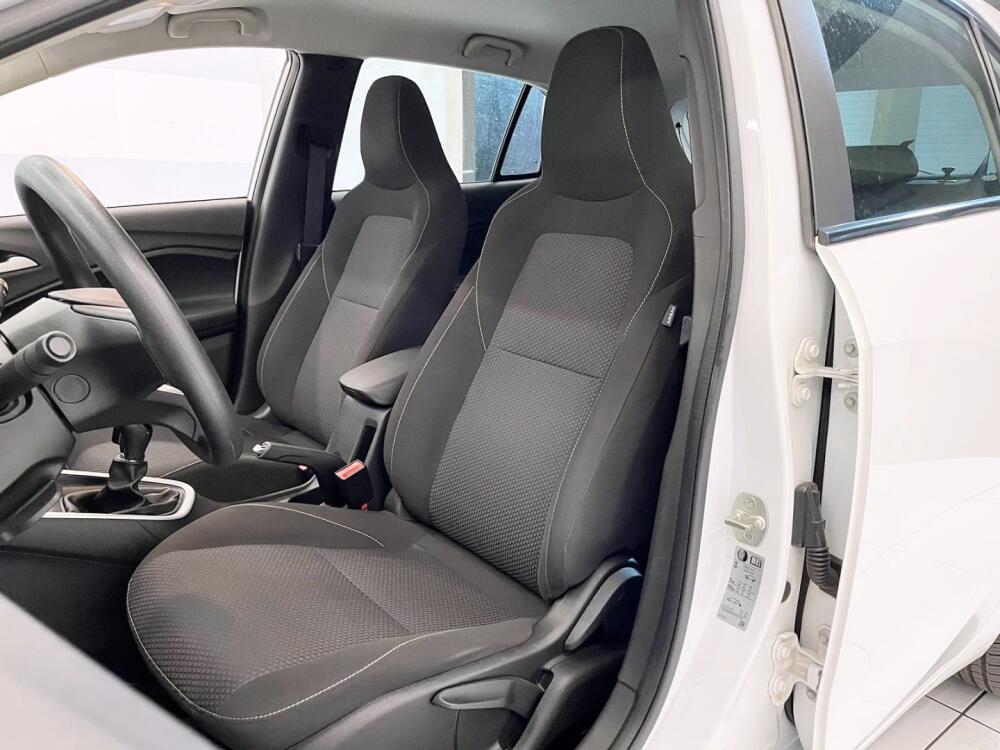 Chevrolet Onix Hatch