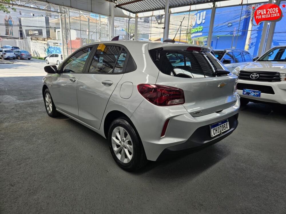 Chevrolet Onix Hatch