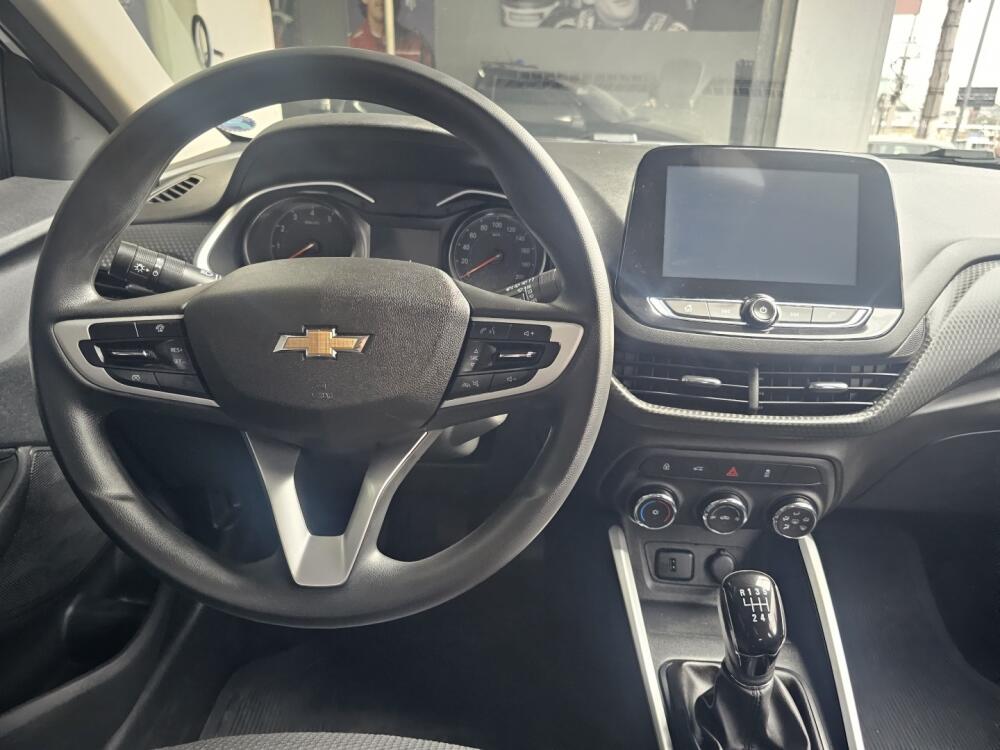 Chevrolet Onix Hatch