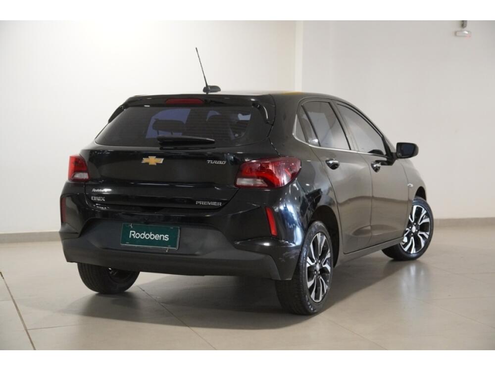 Chevrolet Onix Hatch