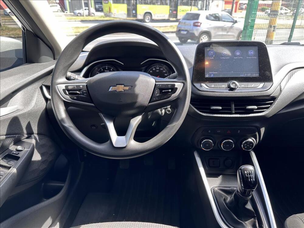 Chevrolet Onix Hatch