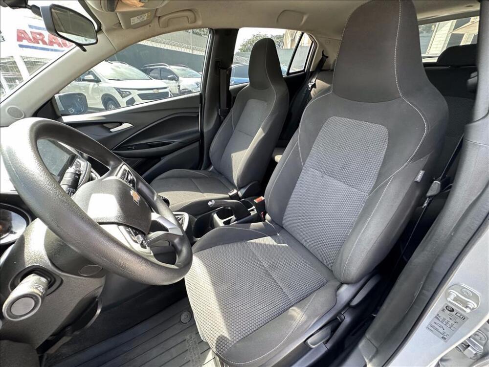 Chevrolet Onix Hatch