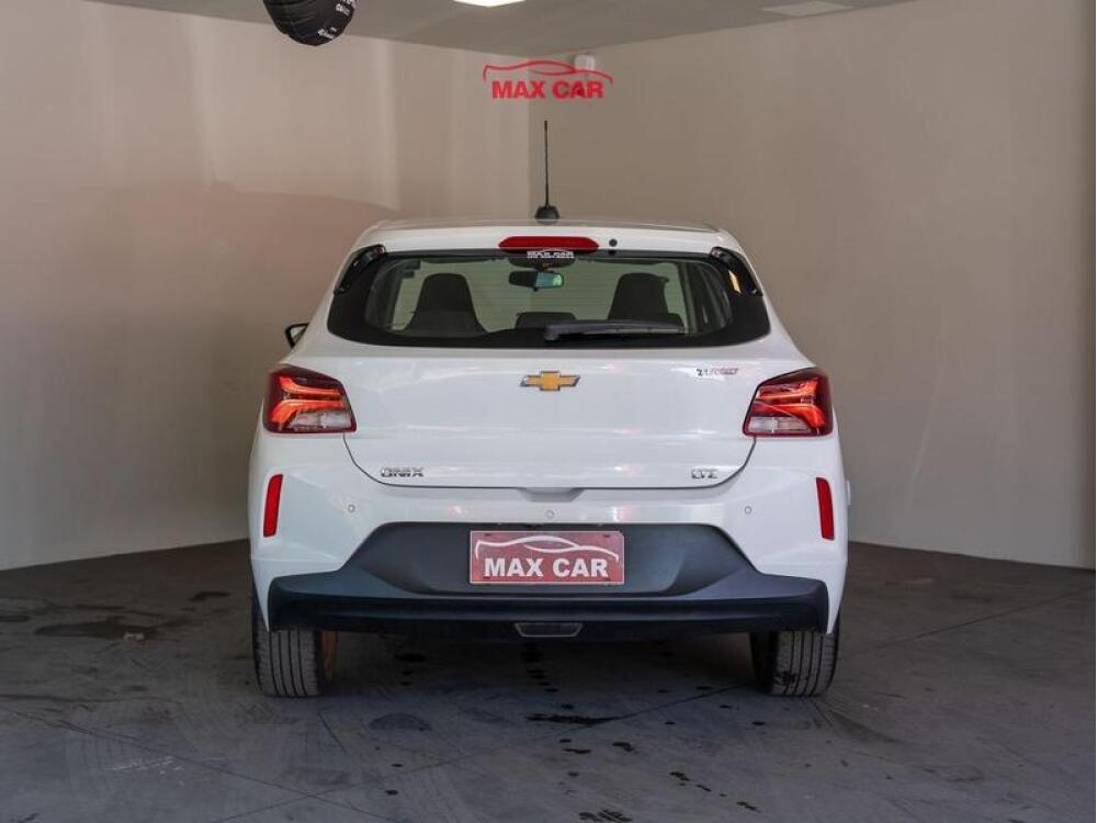 Chevrolet Onix Hatch