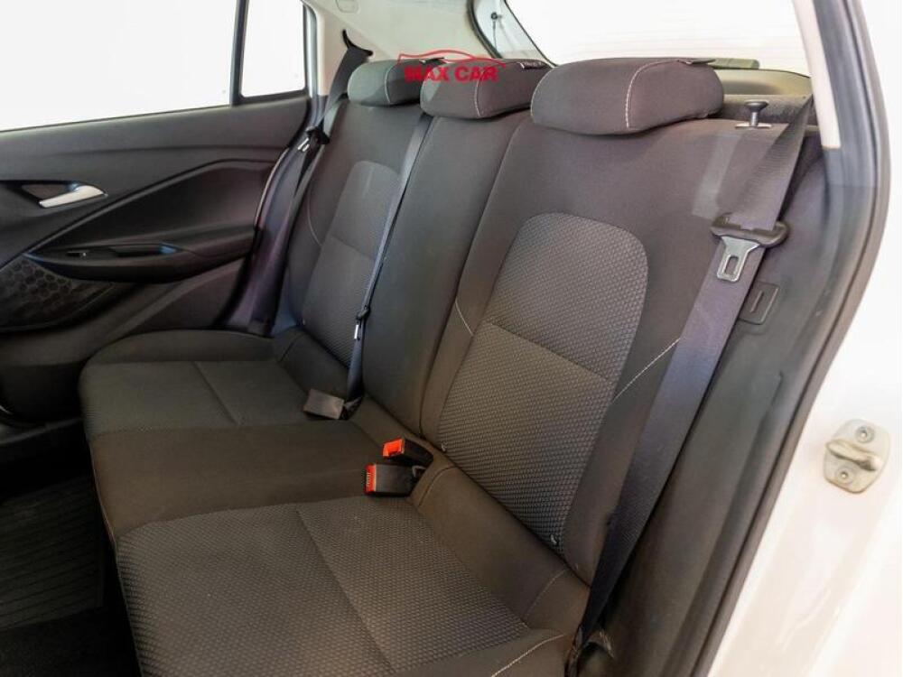 Chevrolet Onix Hatch
